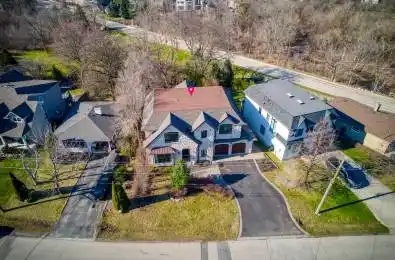 409 Valley Drive Oakville Ontario L6L 4L5