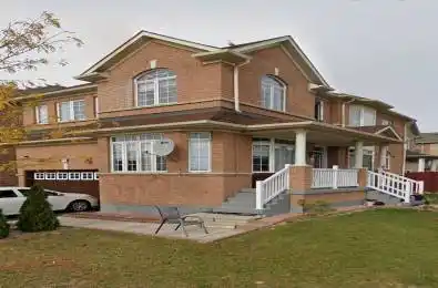71 Maple Valley Street Brampton Ontario L6P 2H4