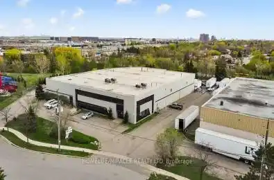 52 Bramwin Court Brampton Ontario L6T 5G2