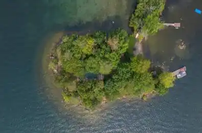 375 Downie Island Leeds and the Thousand Islands Ontario K0E 1L0