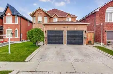 1045 Sherwood MIlls Boulevard Mississauga Ontario L5V 1R3