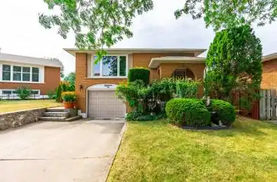 18 Renner Court Hamilton Ontario L8K 6J4