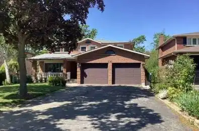 131 Sydel Crescent Vaughan Ontario L4L 3J1