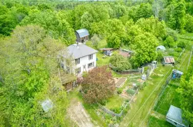412 MCNAUGHTON Road Tay Valley Ontario K0H 2B0