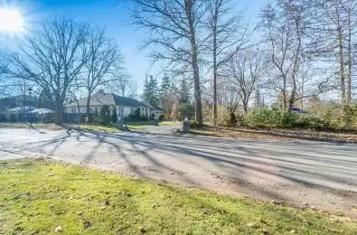 137 COMMISSIONERS Road London South Ontario N6C 2S9
