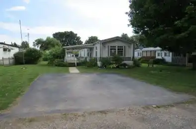 4899 Plank Road Unit# 11 Bayham Ontario N0J 1T0