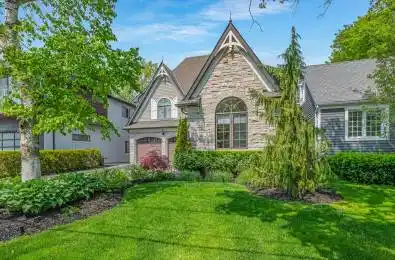 17 Wenonah Drive Mississauga Ontario L5G 3V9