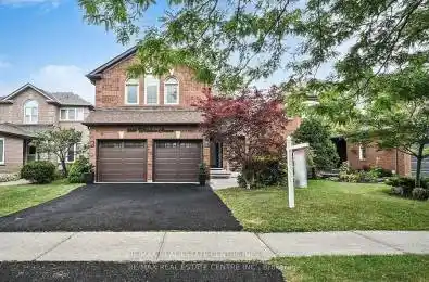 5686 Whitehorn Avenue Mississauga Ontario L5V 2A9