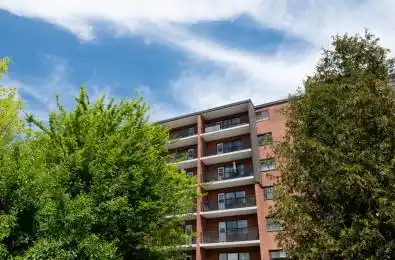 1017 Seneca Avenue Unit# 405 Mississauga Ontario L5G 3X5