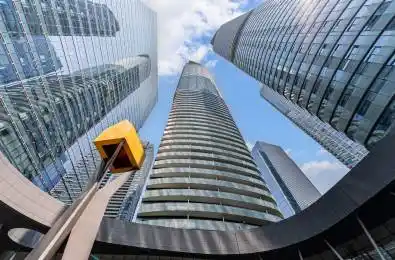 14 York Street Unit# 2402 Toronto C01 Ontario M5J 0B1