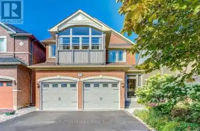30 Lacona Crescent Unit# Main & 2nd Richmond Hill Ontario L4E 4G7