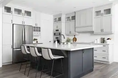 30 Dyer Crescent Bracebridge Ontario P1L 0N4