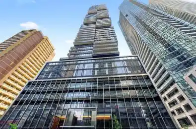 55 Charles Street Unit# 1206 Toronto C08 Ontario M4Y 0J1