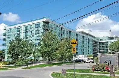 60 Fairfax Crescent Unit# 315 Toronto E04 Ontario M1L 0E1