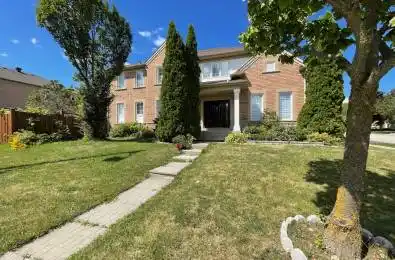 2 Glen Nevis Drive Richmond Hill Ontario L4E 4C1