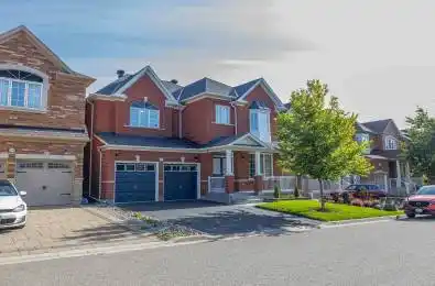 82 Adastra Crescent Markham Ontario L6C 3C8