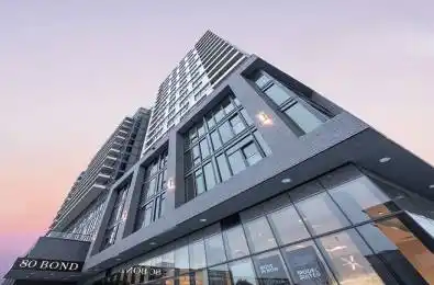 80 Bond Street Unit# 508 Oshawa Ontario L1G 0E6