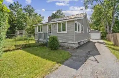 6 Della Street Georgina Ontario L0E 1R0