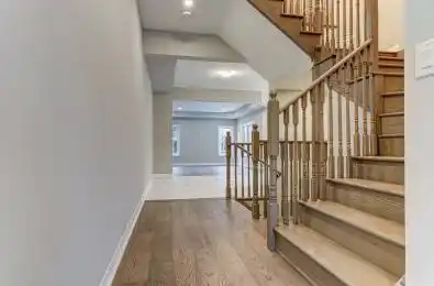 61 Federica Crescent Wasaga Beach Ontario L9Z 0N5