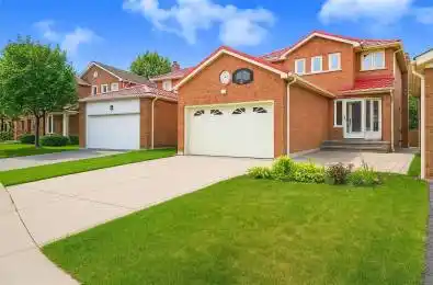 9 Maresfield Drive N Drive Toronto E07 Ontario M1V 2W9