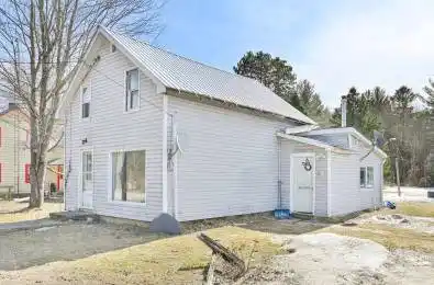 16 Glastonbury Road Addington Highlands Ontario K0H 2G0
