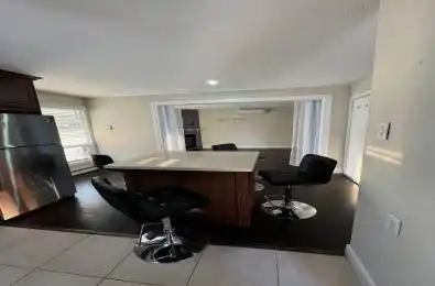 24 Grand River Court Brampton Ontario L6S 2J8