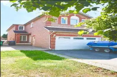 88 Tumbleweed Trail Brampton Ontario L6Y 4Z8