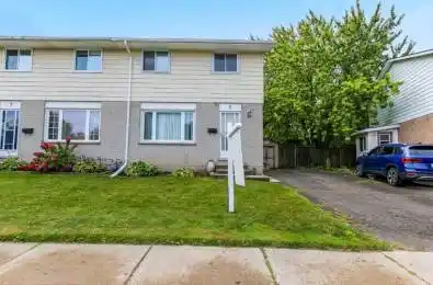 5 Aldersbrook Crescent London North Ontario N6G 3E1