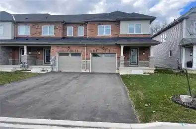122 Esther Crescent Thorold Ontario L3B 0G6