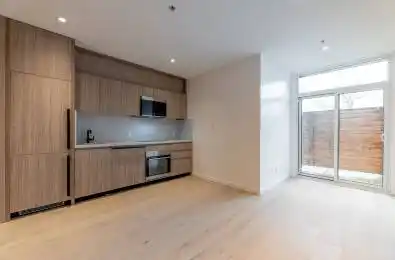 778 Queen Street Unit# 202 Toronto E01 Ontario M4M 1H4