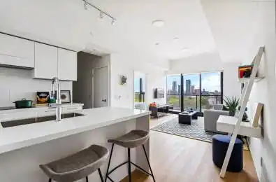 36 Brentcliffe Road Unit# 709 Toronto C11 Ontario M4G 0E1