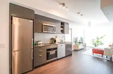 543 RICHMOND Street Unit# 712 Toronto C01 Ontario M5V 0W9