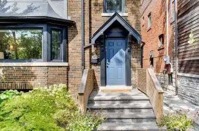 50 Tyrrel Avenue Toronto C02 Ontario M6G 2G2