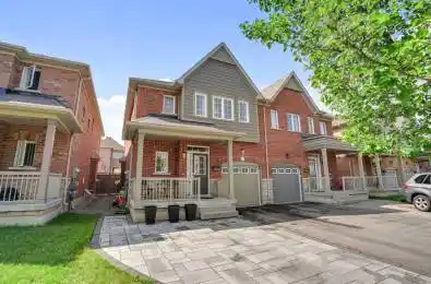 164 Lewis Honey Drive Aurora Ontario L4G 0R8