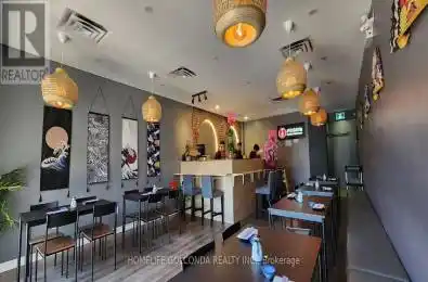 1528 Bayview Avenue Toronto C11 Ontario M4G 3B6