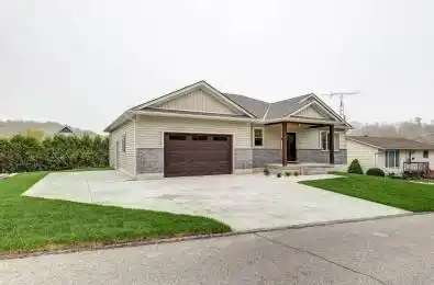 8 Oak Street Bayham Ontario N0J 1Z0