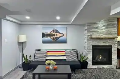 5 Rainbow Court Unit# Lower Georgina Ontario L4P 3Z6