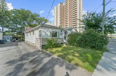 68 Mcdonald Avenue Toronto E06 Ontario M1L 3Y8