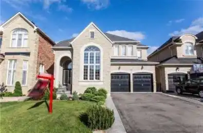 15 Cooperage Street Brampton Ontario L6Y 5J2