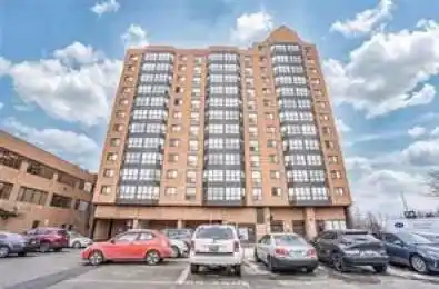 25 Agnes Street Unit# 403 Mississauga Ontario L5B 3X7