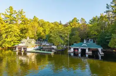 1052 Longhurst Road Unit# 22 Muskoka Lakes Ontario P0B 1P0