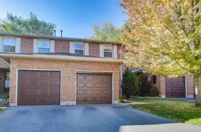 25 Whitecap Boulevard Unit# 9 Toronto E08 Ontario M1M 2Y5
