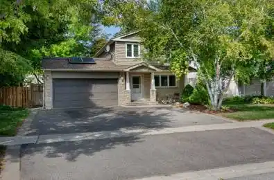 290 Manchester Drive Newmarket Ontario L3Y 6K3