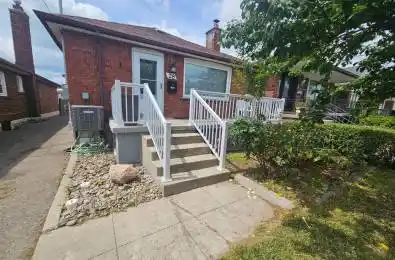 28 Montcalm Avenue Unit# Main Toronto W04 Ontario M6E 4N6