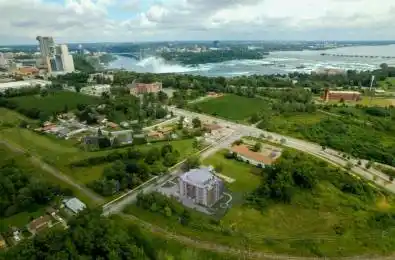 5618 Mcleod Road Niagara Falls Ontario L2G 3E4