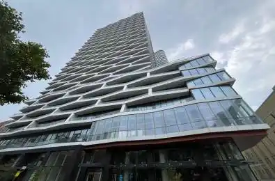 85 Wood Street Unit# 4003 Toronto C08 Ontario M4Y 0E8