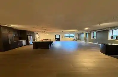 588 Richmond Street Toronto C01 Ontario M5V 1Y9