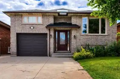 15 Kingsberry Street Hamilton Ontario L8T 4Z2