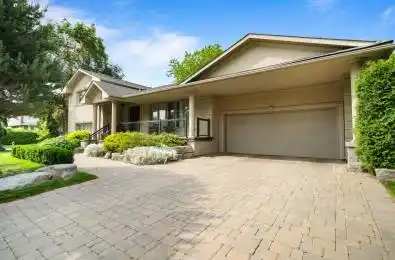 6 Cadman Court Toronto W08 Ontario M9A 4S7
