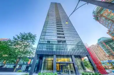 110 Charles Street Unit# 4005 Toronto C08 Ontario M4Y 1T5